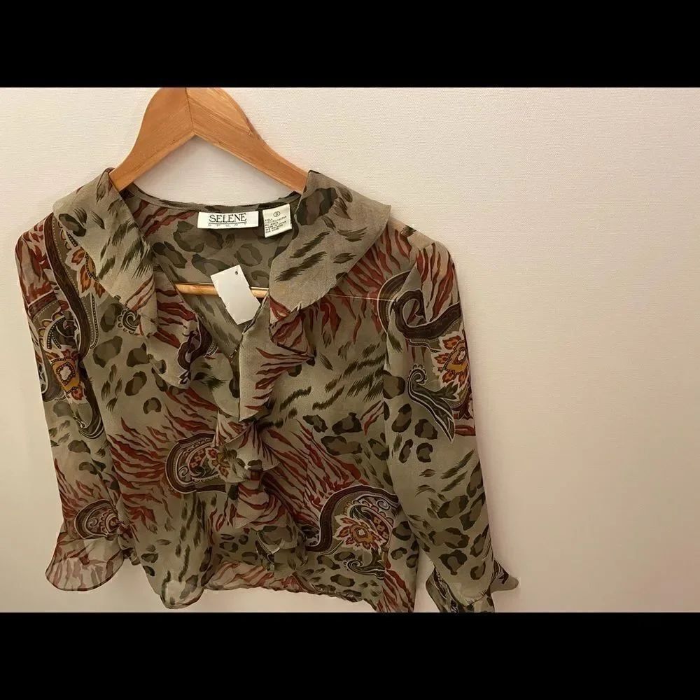 Selene Sport long Sleeve floral print Shirt -S